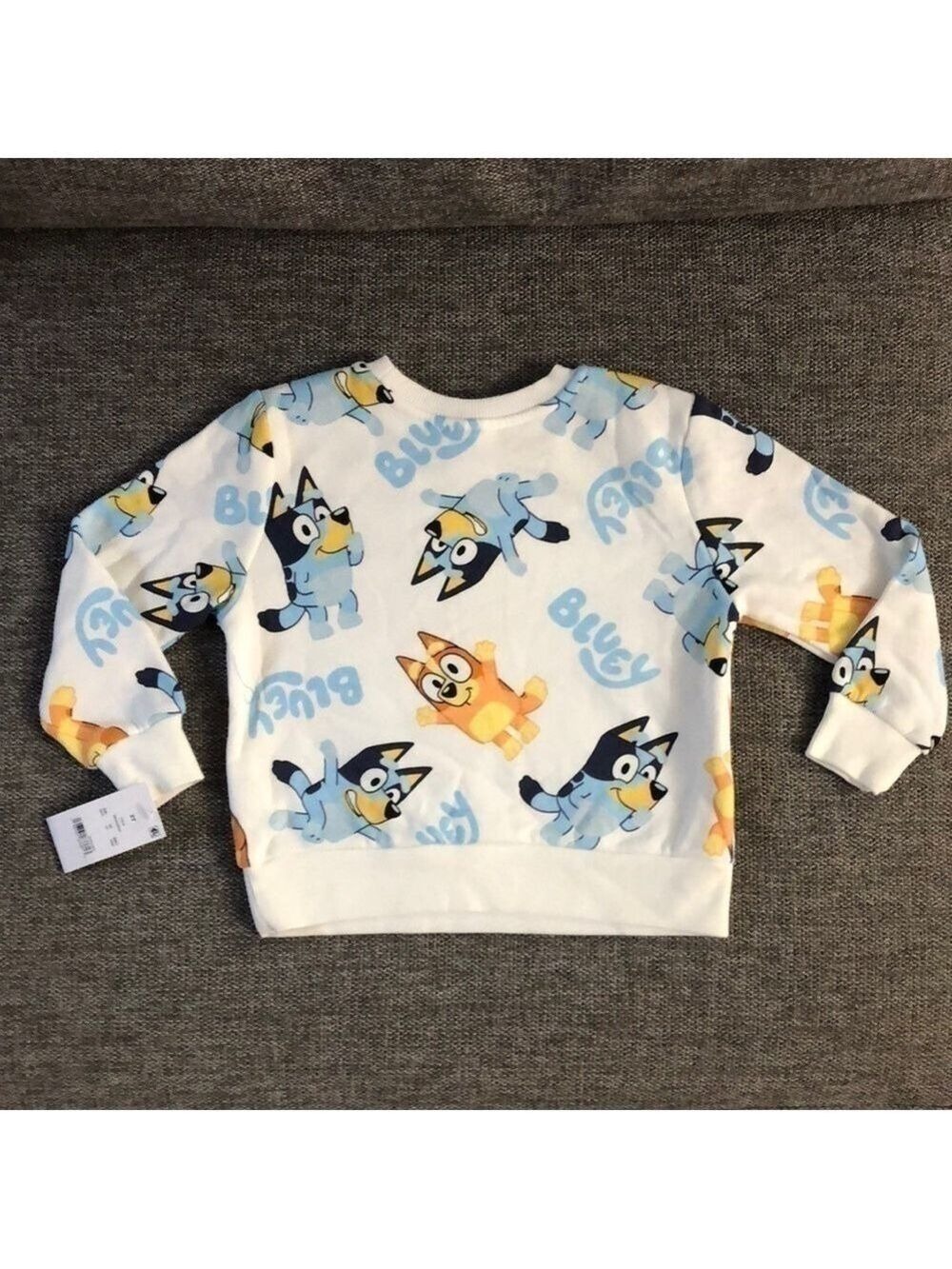 Moose Bluey Bingo Long Toddler Boys Sleeve Pullover Sweatshirt White 2T - Picture 6 of 13